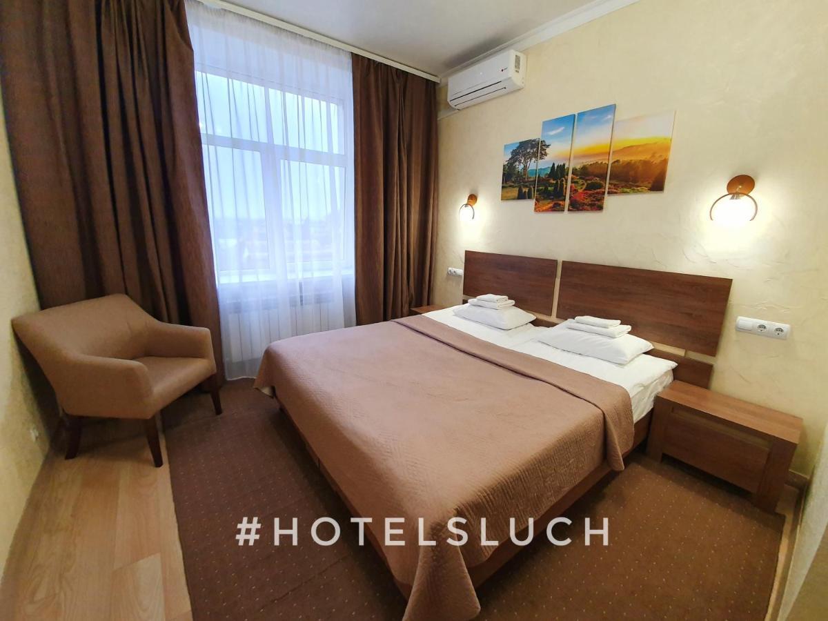 Hotel Sluch Starokostyantyniv Exterior foto