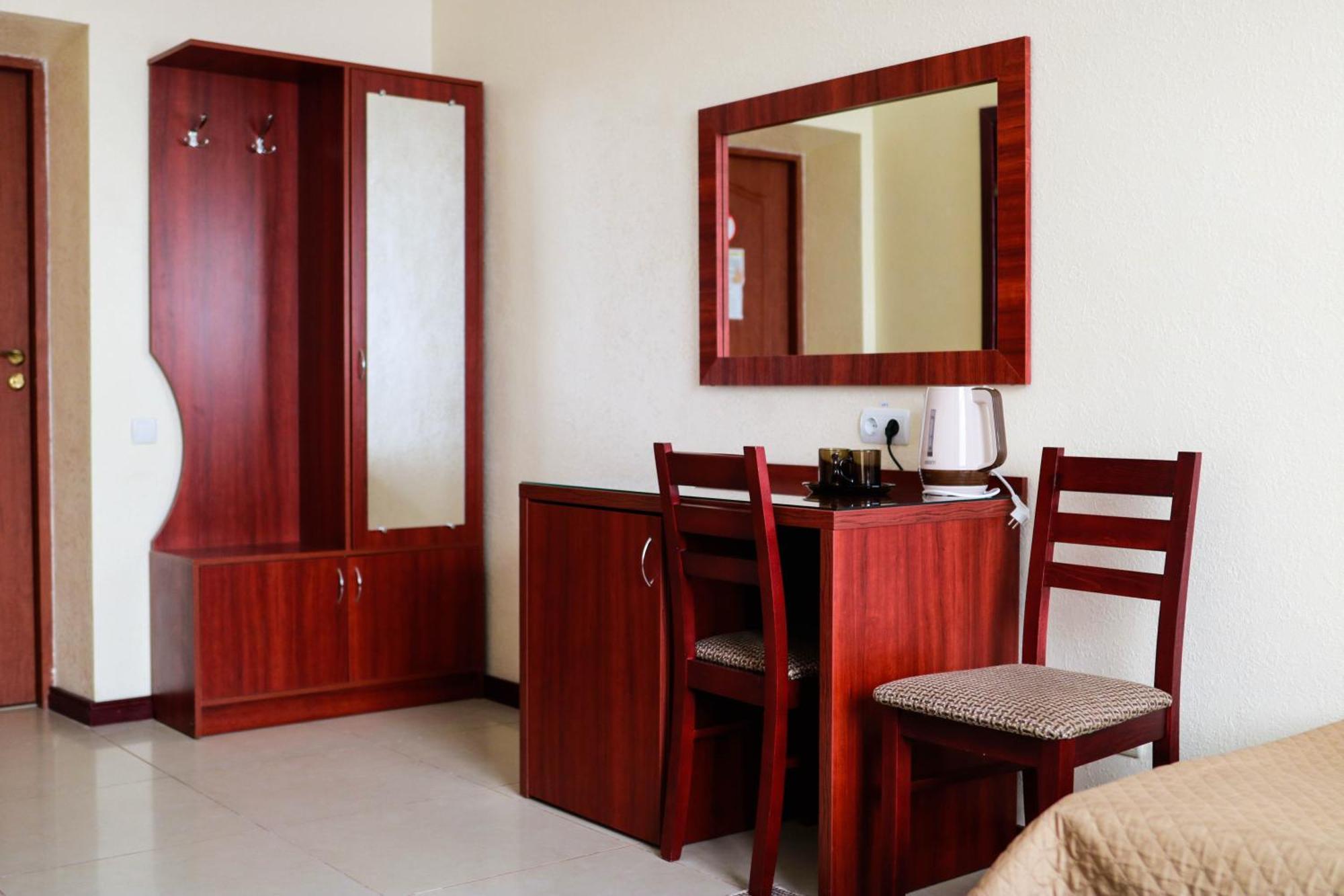 Hotel Sluch Starokostyantyniv Quarto foto
