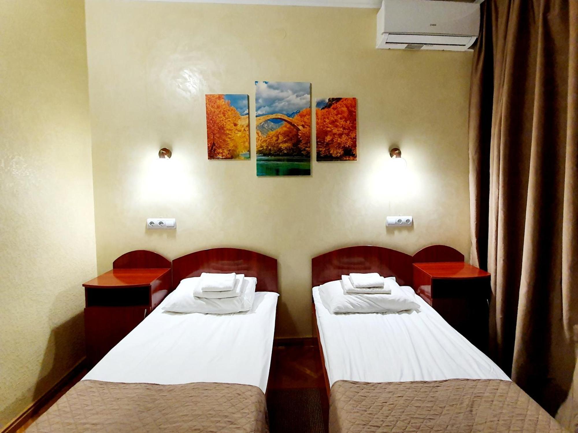 Hotel Sluch Starokostyantyniv Quarto foto