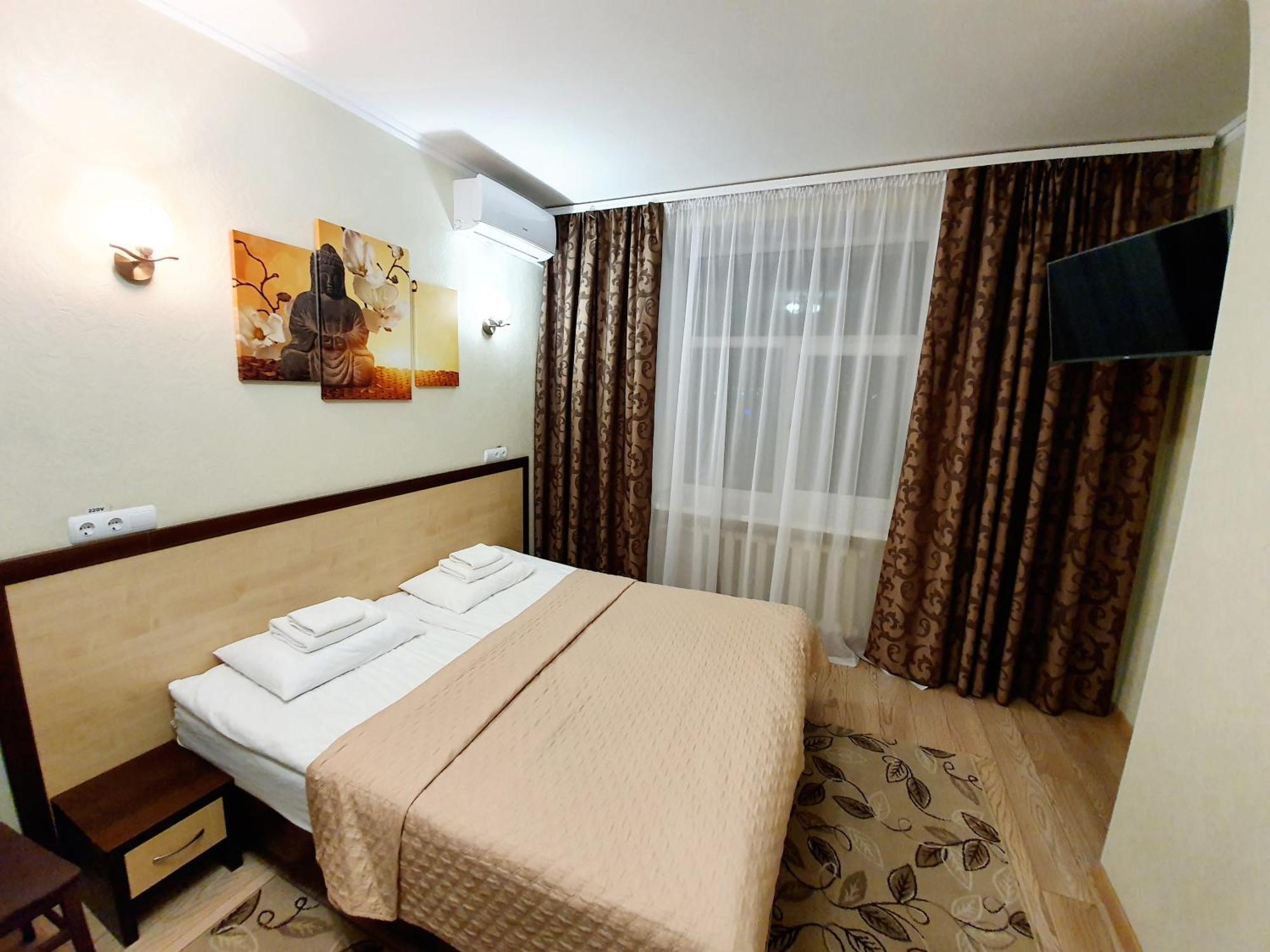 Hotel Sluch Starokostyantyniv Quarto foto